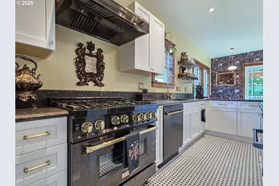 4725 NE 22nd Ave, Portland, OR 97211 - Photo 11