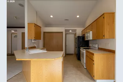 14703 NW 7th Pl, Vancouver, WA 98685 - Photo 11