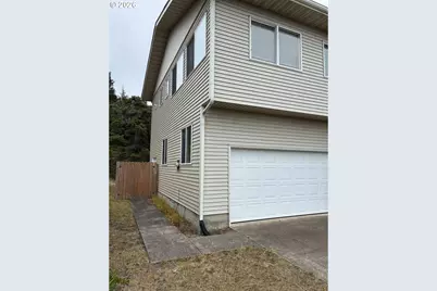 2701 NW Parker Ave, Waldport, OR 97394 - Photo 47