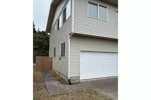2701 NW Parker Ave, Waldport, OR 97394 - Photo 47