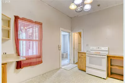 415 Van Buren St, Athena, OR 97813 - Photo 9