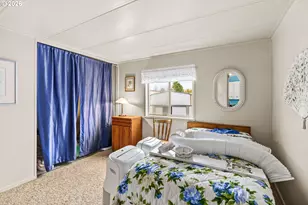 364 Scotts Glen Dr, Springfield, OR 97477 - Photo 15