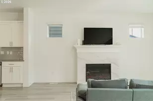 3029 SW Sherman Pl, Beaverton, OR 97003 - Photo 7