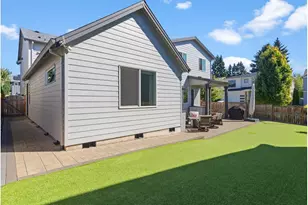 703 N 34th Terrace, Hillsboro, OR 97124 - Photo 33