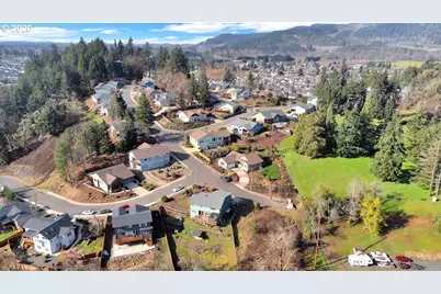 3767 Vitus Ln, Springfield, OR 97477 - Photo 9