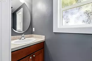 439 Vista Ridge Ct, Gaston, OR 97119 - Photo 17