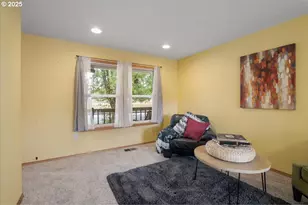 1318 NE Grandhaven St, McMinnville, OR 97128 - Photo 15