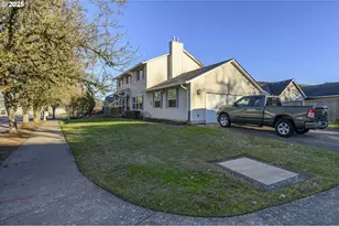 1318 NE Grandhaven St, McMinnville, OR 97128 - Photo 29