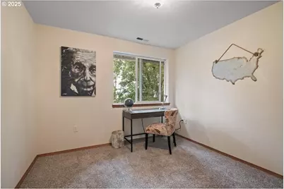 1318 NE Grandhaven St, McMinnville, OR 97128 - Photo 25