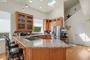 1685 Hillcrest Ct NW, Salem, OR 97304 - Photo 11