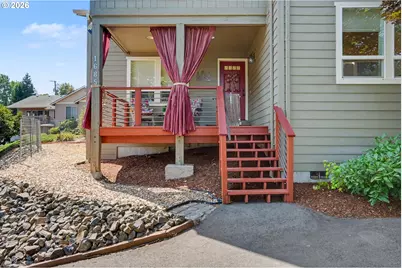 1685 Hillcrest Ct NW, Salem, OR 97304 - Photo 3