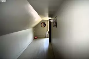 309 W 7th St, The Dalles, OR 97058 - Photo 15