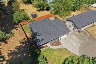 10700 SE 16th St, Vancouver, WA 98664 - Photo 5