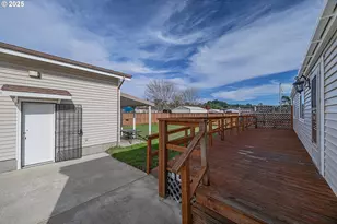 150 N 11th St, Lakeside, OR 97449 - Photo 5