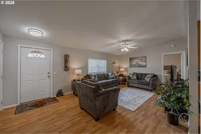 150 N 11th St, Lakeside, OR 97449 - Photo 13