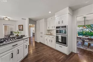 10864 SW Hunt Ct, Wilsonville, OR 97070 - Photo 5