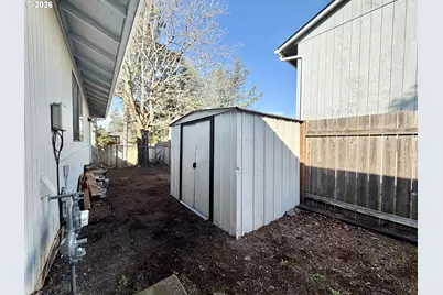 2715 SW 31st St, Gresham, OR 97080 - Photo 33