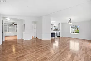 13217 NE 59th St, Vancouver, WA 98682 - Photo 9