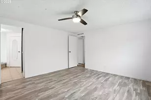 13217 NE 59th St, Vancouver, WA 98682 - Photo 21