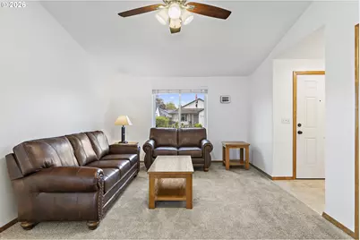 4451 Ocean Ave NE, Salem, OR 97301 - Photo 9