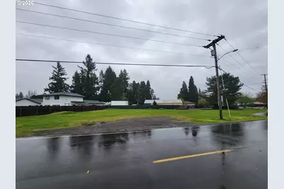 5010 Windsor Island Rd, Keizer, OR 97303 - Photo 9