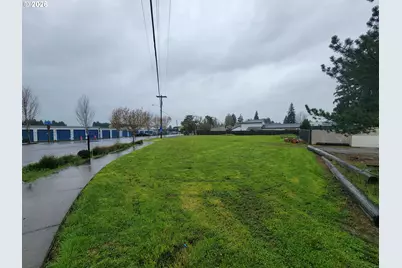 5010 Windsor Island Rd, Keizer, OR 97303 - Photo 1