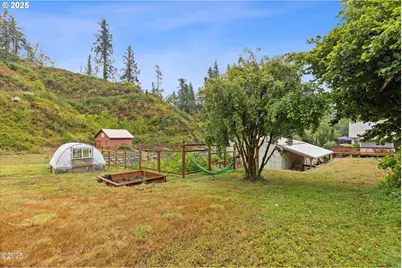 1140 Hidden Valley Rd, Toledo, OR 97391 - Photo 33