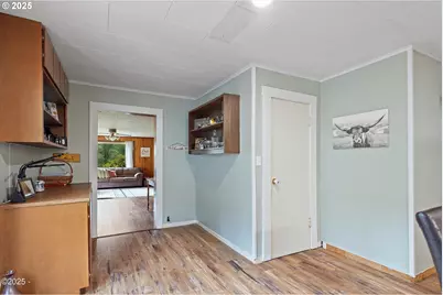 1140 Hidden Valley Rd, Toledo, OR 97391 - Photo 11