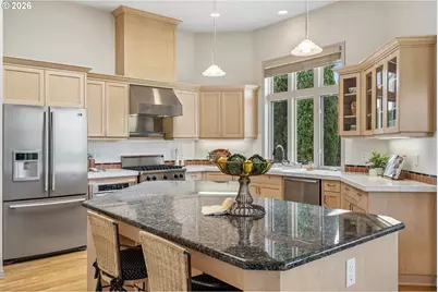 2505 NW Pinnacle Dr, Portland, OR 97229 - Photo 15