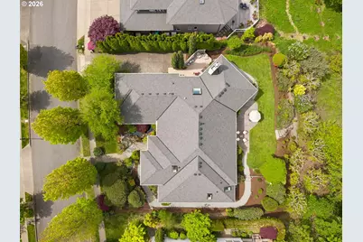2505 NW Pinnacle Dr, Portland, OR 97229 - Photo 45