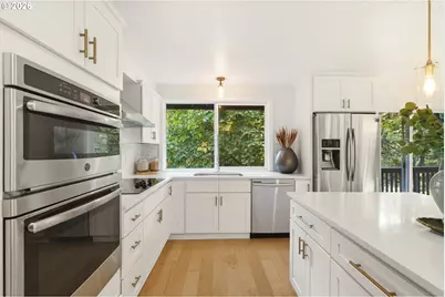 12 Da Vinci St, Lake Oswego, OR 97035 - Photo 11