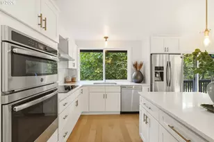 12 Da Vinci St, Lake Oswego, OR 97035 - Photo 11