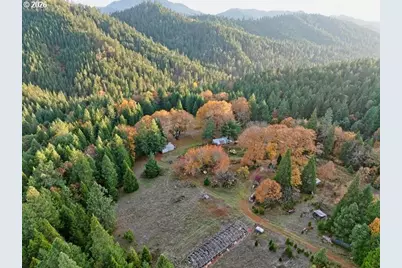 1480 Bridge Ln, Wolf Creek, OR 97497 - Photo 31