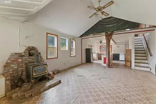 1480 Bridge Ln, Wolf Creek, OR 97497 - Photo 11