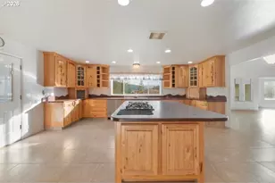 1480 Bridge Ln, Wolf Creek, OR 97497 - Photo 15