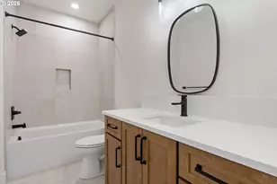 803 N V St, Washougal, WA 98671 - Photo 35
