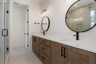 803 N V St, Washougal, WA 98671 - Photo 29