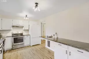 721 NE 132nd Ave, Vancouver, WA 98684 - Photo 7