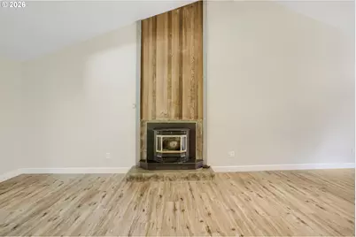721 NE 132nd Ave, Vancouver, WA 98684 - Photo 11