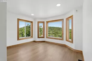 383 Ridgecrest Dr, Roseburg, OR 97471 - Photo 11