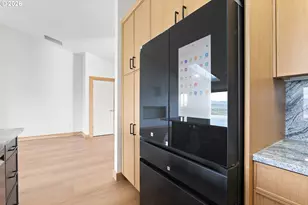 383 Ridgecrest Dr, Roseburg, OR 97471 - Photo 11