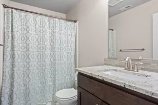 310 SW Mount Adams St, McMinnville, OR 97128 - Photo 27