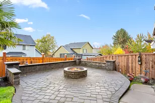 310 SW Mount Adams St, McMinnville, OR 97128 - Photo 41