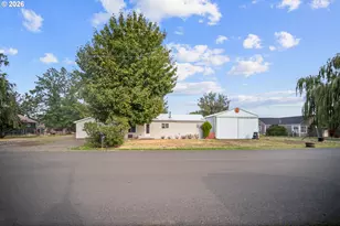 1311 N Hall St, La Grande, OR 97850 - Photo 3