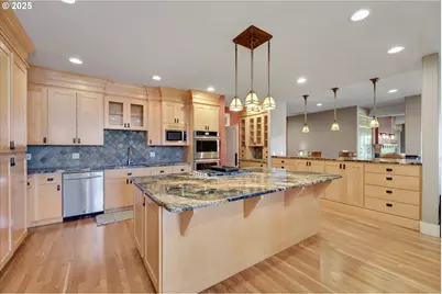 3648 Fairhaven Dr, West Linn, OR 97068 - Photo 11