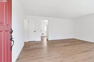 117 N 9th Ave, Ridgefield, WA 98642 - Photo 5