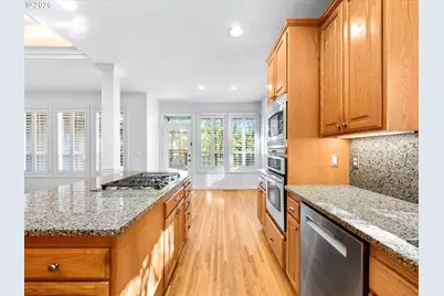 9731 NW Bartholomew Dr, Portland, OR 97229 - Photo 17
