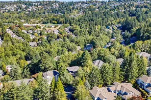 9731 NW Bartholomew Dr, Portland, OR 97229 - Photo 39