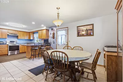 602 N Dolash Ct, Newberg, OR 97132 - Photo 5