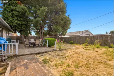 602 N Dolash Ct, Newberg, OR 97132 - Photo 25